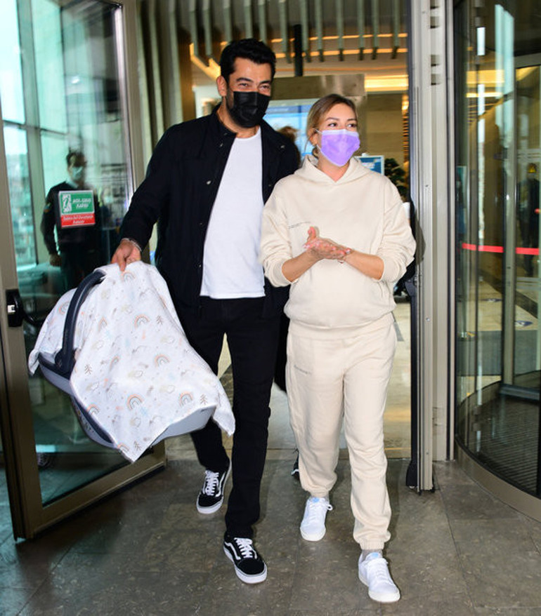 İtalyada evlenmişlerdi...Kaan Yıldırım bebeğinin cinsiyetini paylaştı