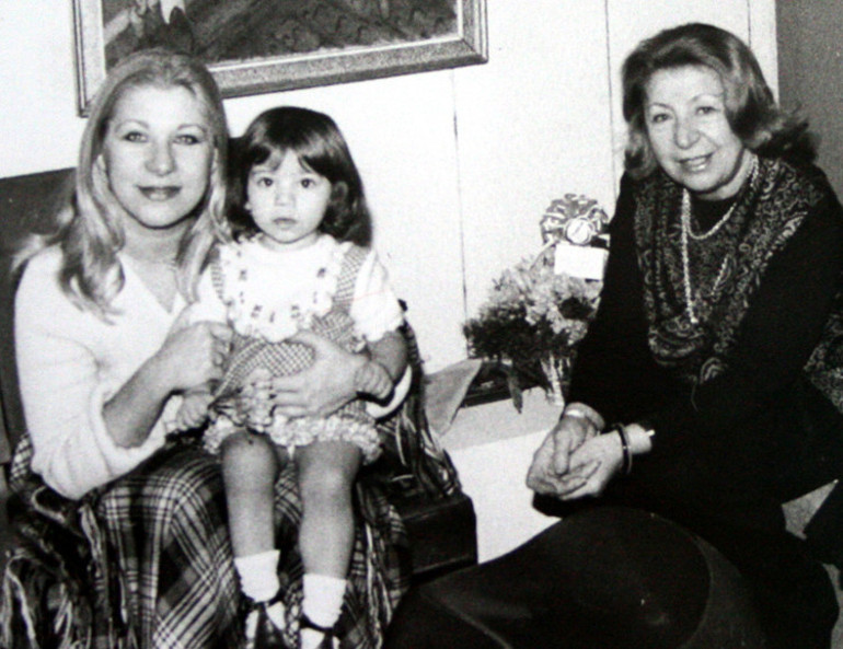 Ayla Algan: Başrollerin hamallığını yaptım