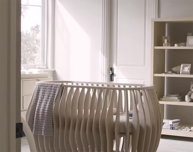 Doğum sancısı içinde zafer işareti: Oğlun burada sevgilim