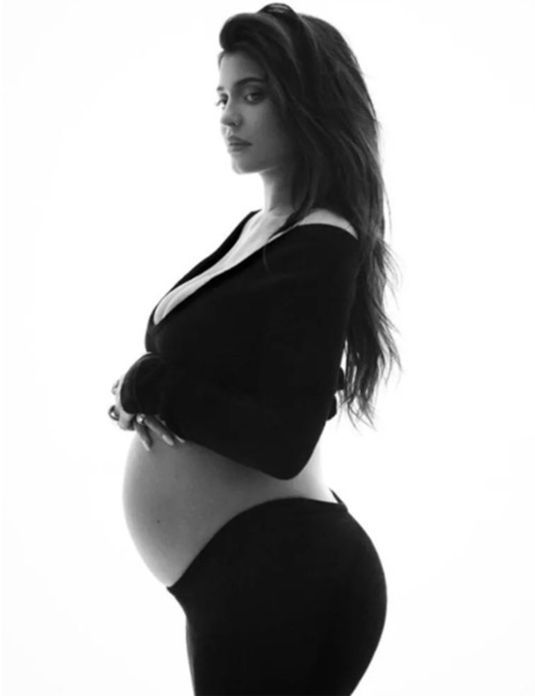 Doğum sancısı içinde zafer işareti: Oğlun burada sevgilim