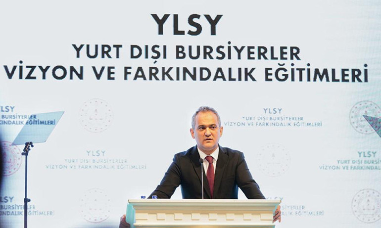 Cumhurbaşkanı Yardımcısı Oktay: Milli teknoloji hamlemizi güçlendiriyoruz