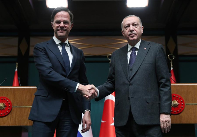 Ruttenin Ankara ziyareti Hollanda medyasında: Ukrayna konusunda bir şeyler yapabilecek tek ülke Türkiye