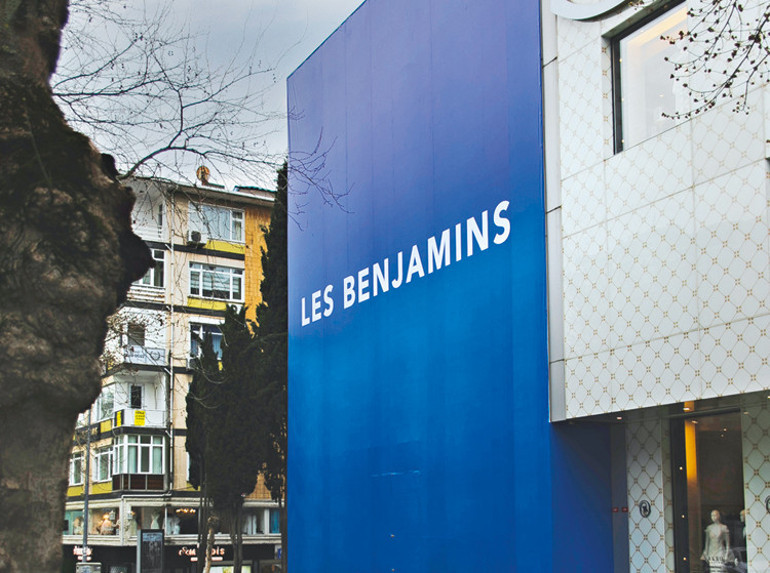 Oyuncu Fadik Sevin Atasoy Broadway yolcusu