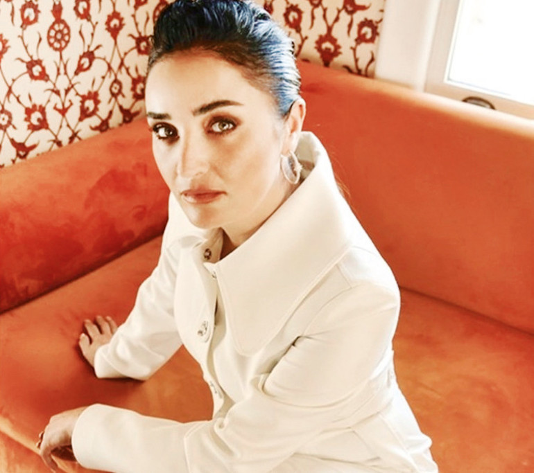 Oyuncu Fadik Sevin Atasoy Broadway yolcusu