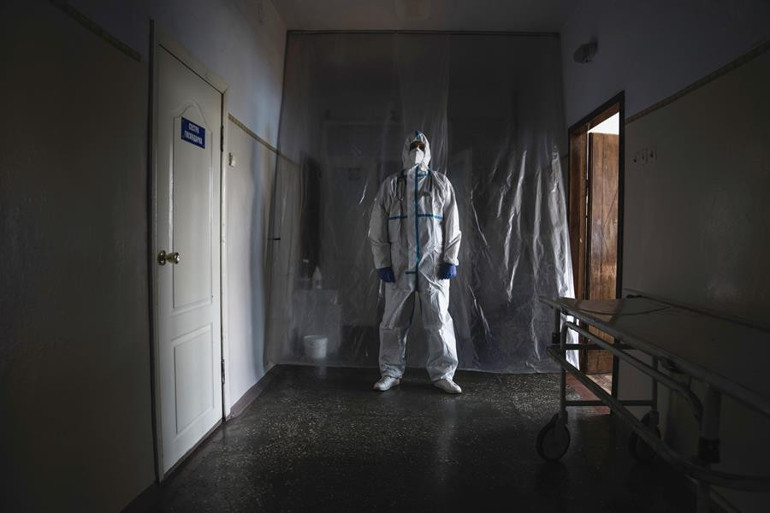 Korona bitmeden yeni tehdit: İngiltere’de Ebola benzeri ölümcül virüse rastlandı