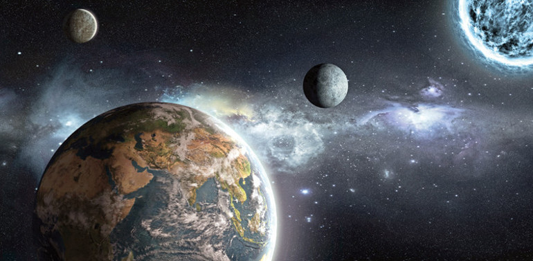 Evrende yalnız mıyız