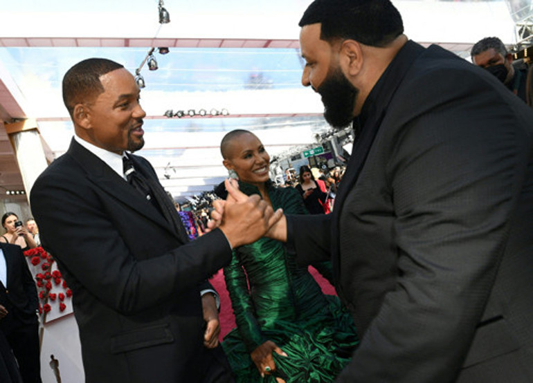 Will Smithten sunucu Chris Rocka Oscar tokadı: Karımın adını ağzına alma