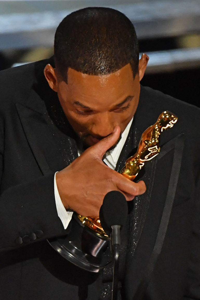 Will Smithten sunucu Chris Rocka Oscar tokadı: Karımın adını ağzına alma