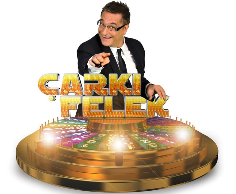 Ünlü manken Sema Şimşekin zor anları.. Bir anda yere kapaklandı