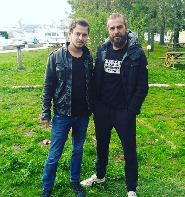 Tiyatro ve dizi oyuncusu Erkan Kaledibi, evinde ölü bulundu