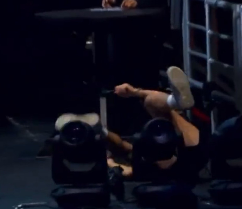 Nisa yere kapaklandı... Sude, Merte mesaj gönderdi... Edis geceye damga vurdu Survivor All Star birleşme partisinde neler yaşandı