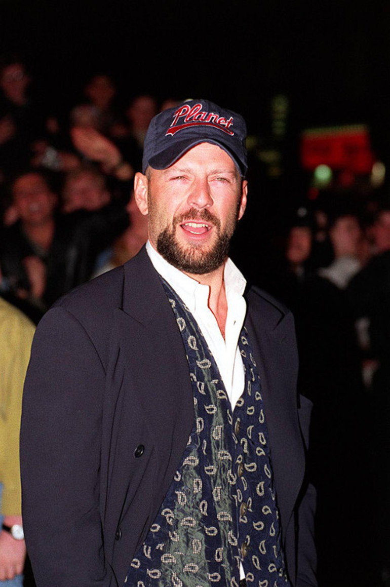 Bruce Willis hasta olduğunu bile bile çalışmak istemiş