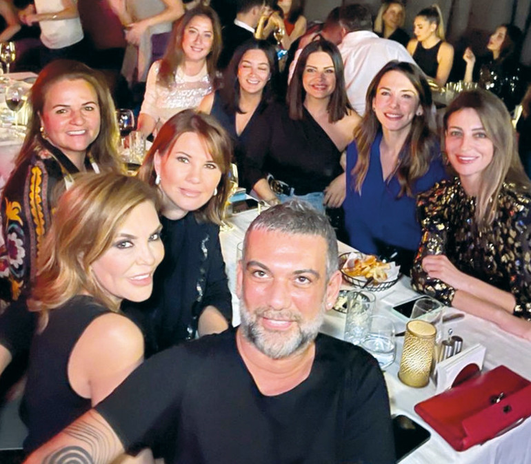 Aşk mı tesadüf mü