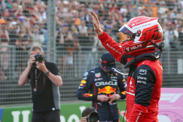 Formula 1 Avustralya GPsinde pole pozisyonu Charles Leclercin 15 yıl sonra ilk...