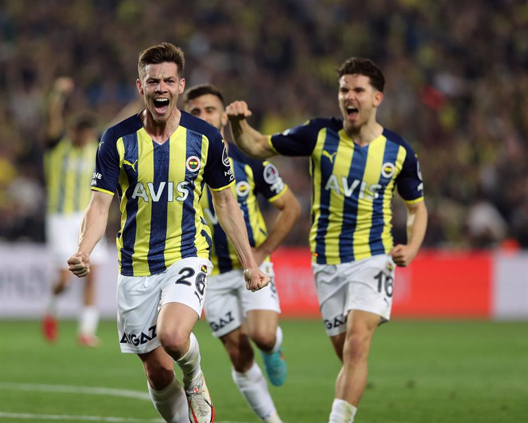 Son Dakika: Spor yazarları Fenerbahçe - Galatasaray derbisi için neler dedi Miha Zajcın golünden 1 dakika önce...