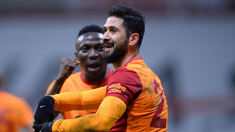 Emre Akbabadan Alanyada Galatasaray açıklaması Geri dönüş...