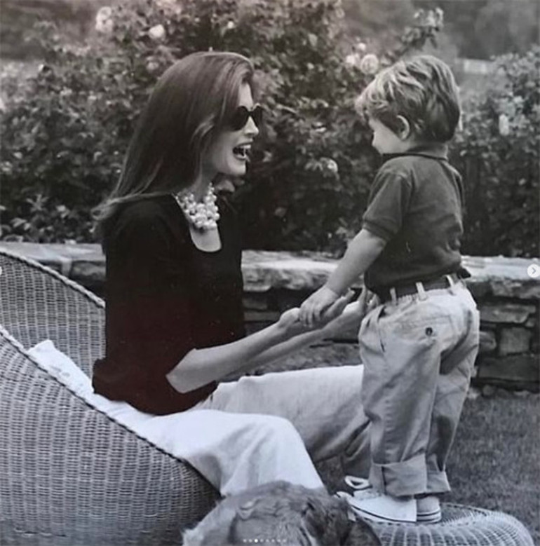 Ünlü müzisyenin büyük trajedisi: Yedi yıl arayla ikinci oğlunu da kaybetti