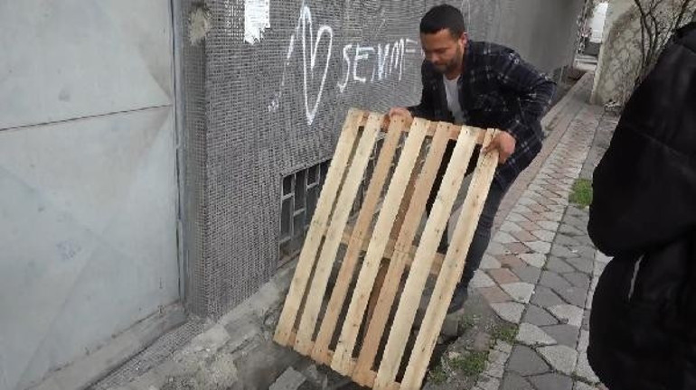 Haltercilere taş çıkardı: 70 kiloluk demir kapağı çaldı