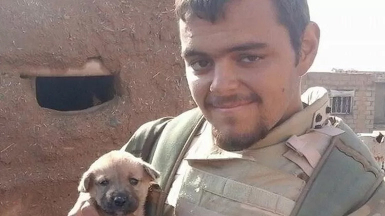 Rusya teslim olan Ukraynalıların görüntüleri paylaştı, Zelenski iddiaları reddetti