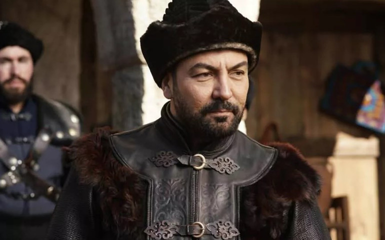 Babam 5 yaşındayken beni bıçakla kovaladı