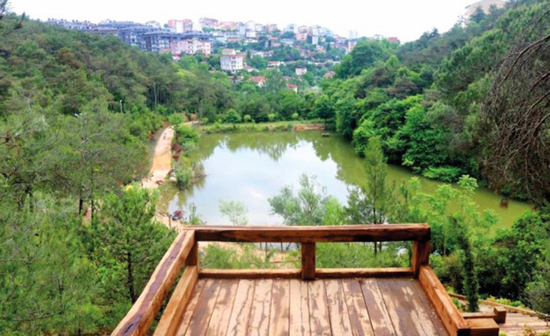 Baharın tadını parklarda çıkaralım...