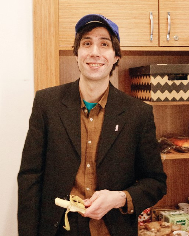 Sergiler çoktan şehrin içine döndü, bizi bekliyor