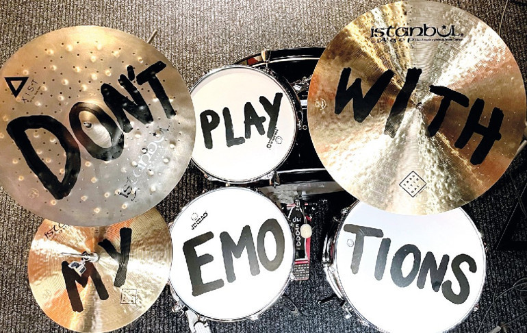 Sergiler çoktan şehrin içine döndü, bizi bekliyor