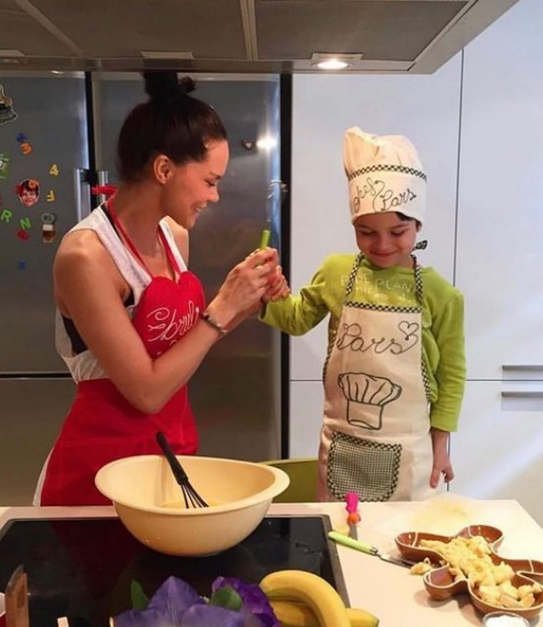 Oğlu 2020 yılında hayatını kaybetmişti... Ebru Şallının Pars özlemi: Göğsümün sol köşesinde kalp diye taşıdığım sensin Ponçiğim