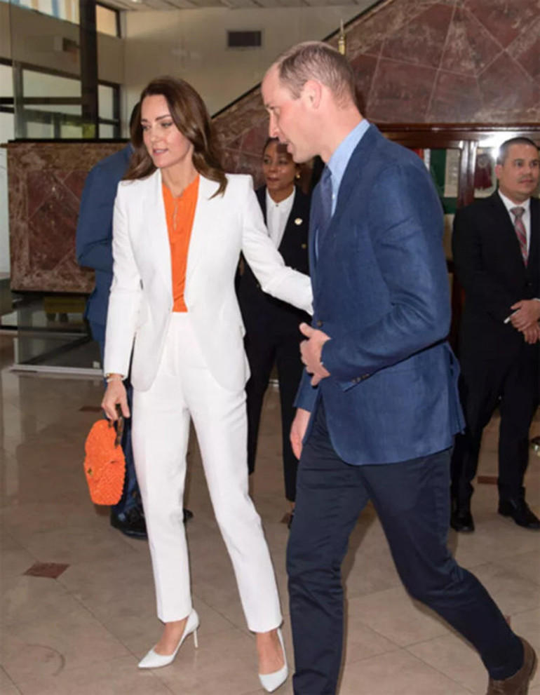 Meghan Markle 58 bin TLlik paltosunu, bebeği üşümesin diye genç bir anneye verdi
