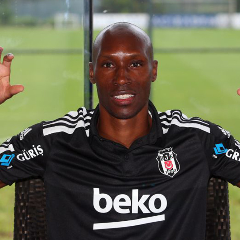 Son Dakika: Transfer pazarı açıldı İşte Sözleşmesi biten futbolcular... Önce Acun Ilıcalı, ardından Fenerbahçe ilk imzaları açıkladı