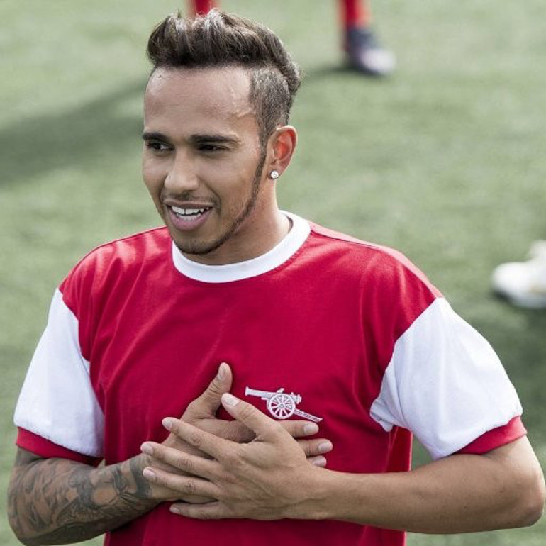 Son Dakika: Efsane iki sporcu Chelseayi satın almak için yatırım yapıyor Ödeyecekleri miktar...