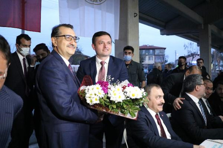 Bakan Dönmez: Cumhuriyetimizin 100üncü yılında yerli gazımızı milletimizle buluşturacağız
