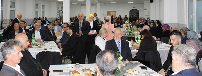 DİTİB Bavyera’dan Fürth Mevlana Camisi’nde iftar