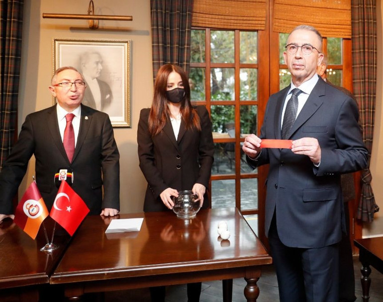 Son Dakika: Mahkeme tedbir kararını kaldırdı Galatasaray seçime gidiyor... Resmi açıklama yapıldı.