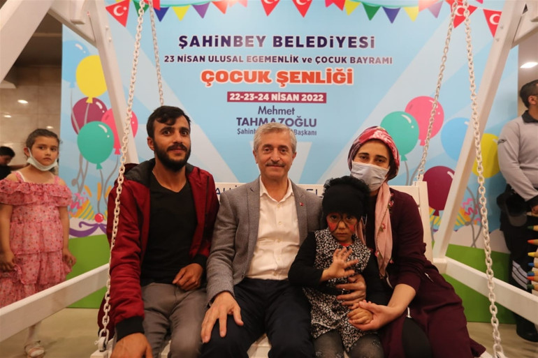 Pitbull saldırısında ağır yaralanmıştı Asiye Ateşe 23 Nisan sürprizi...