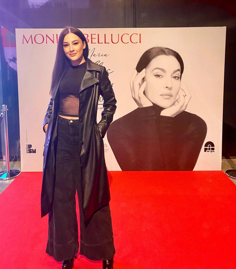 Monica Bellucci- Zilan Duru... Anne kız gibi