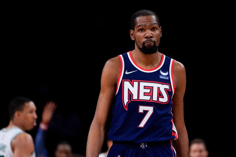 Kevin Durant ve Kyrie Irvingli Brooklyn Netse tarihi şok
