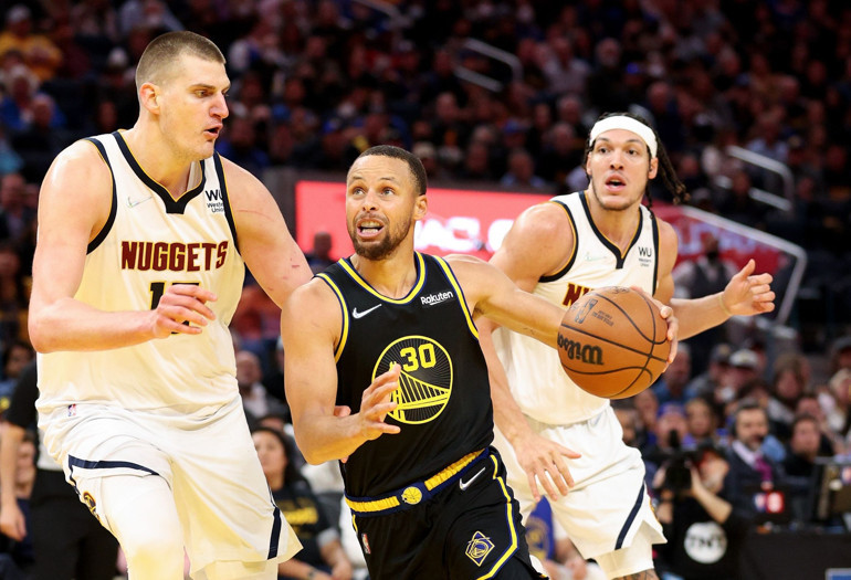 Curry - Jokic düellosunda kazanan belli oldu