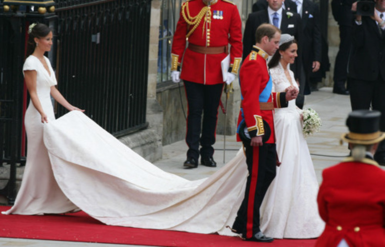 Kate ile William ilk kez: Kral ve kraliçe portresi