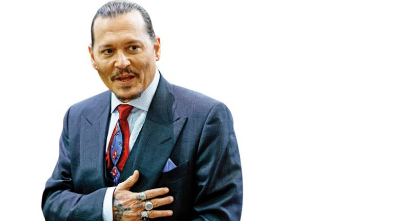 Amber Heard borderline mı