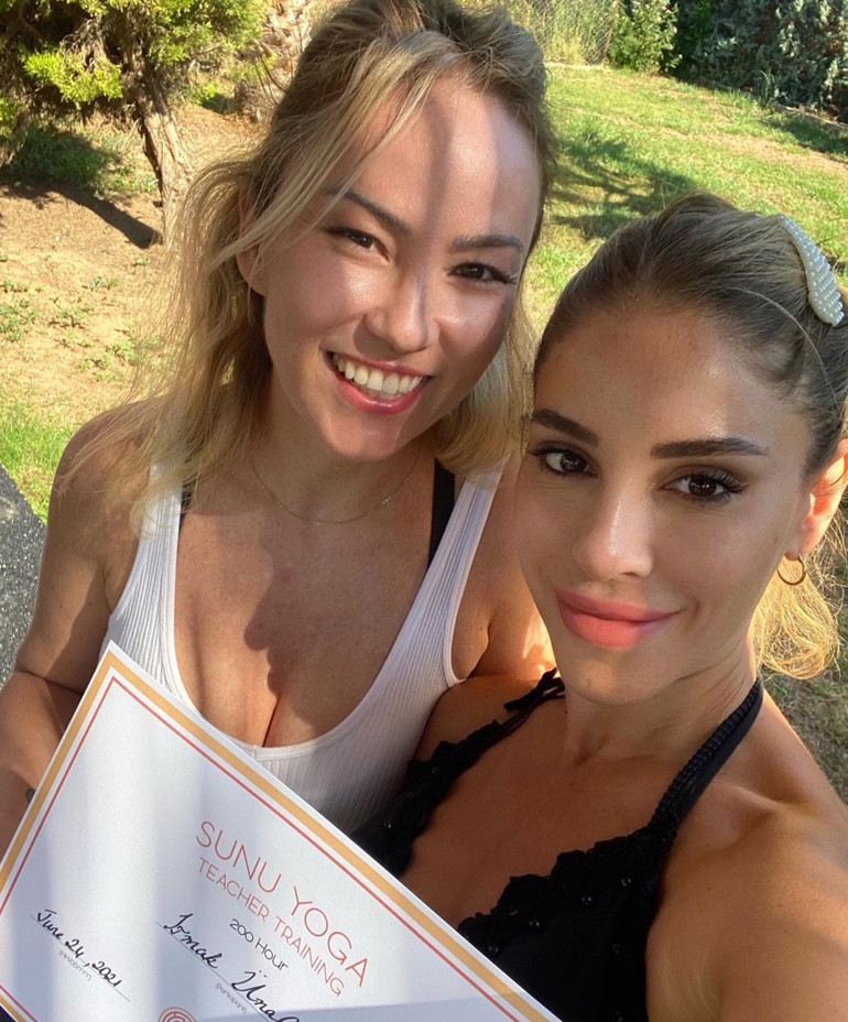 Ünlü oyuncunun ek işi Döner kesip, servis yaptı