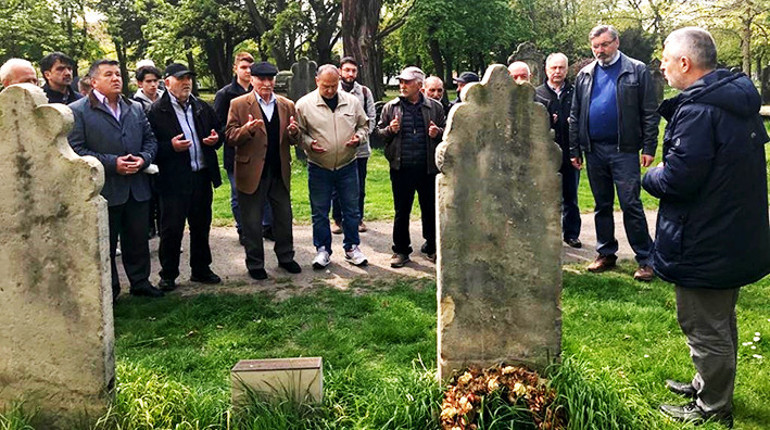 Almanya’da bayram şöleni