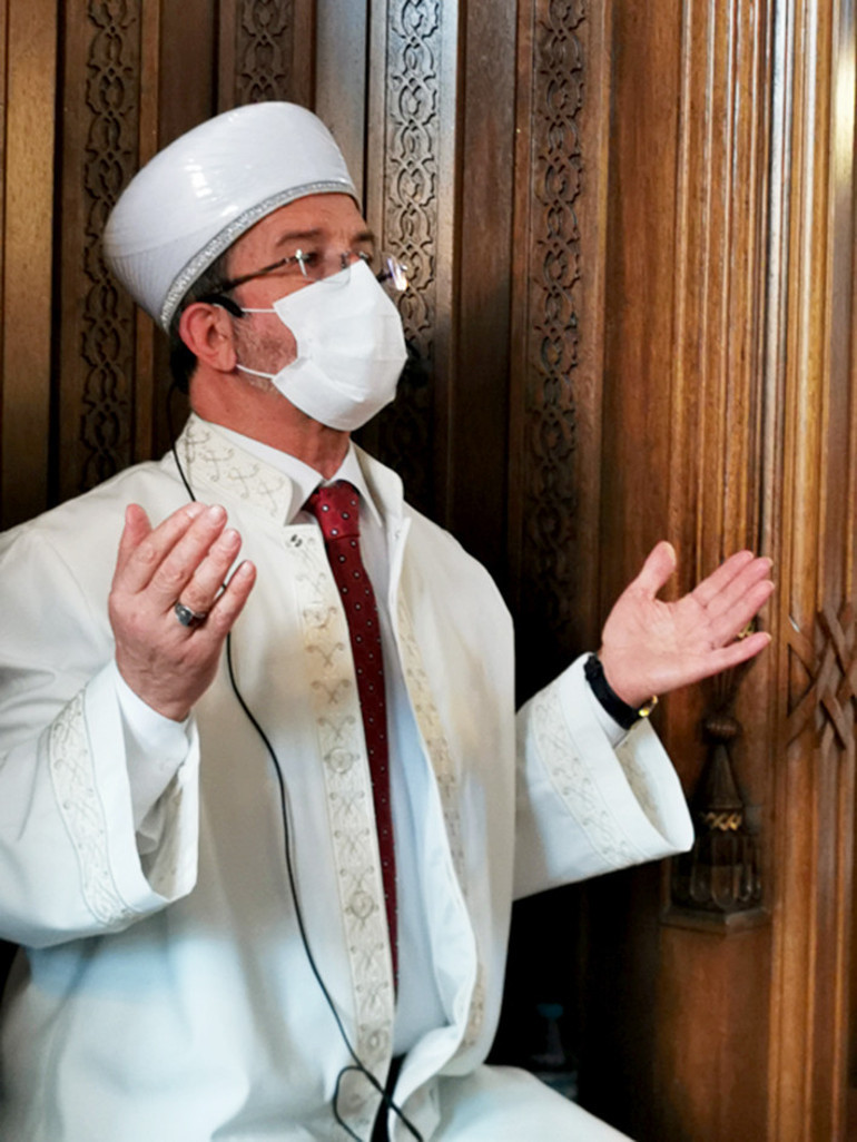 Almanya’da bayram şöleni