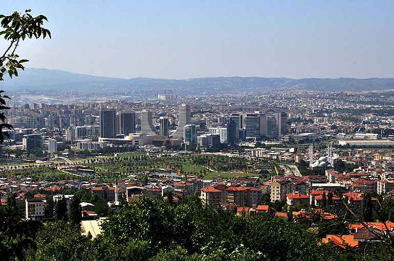 Dar gelirli kesim konuta erişemiyor