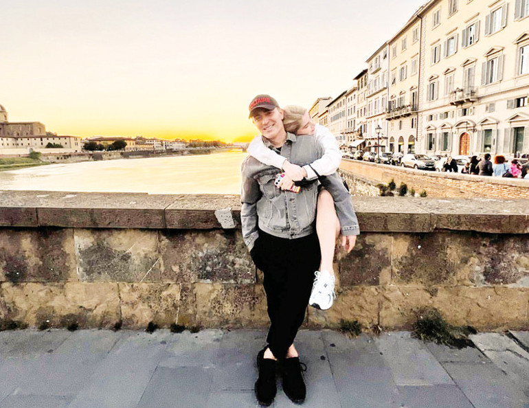 Yalnızlık kısa sürdü