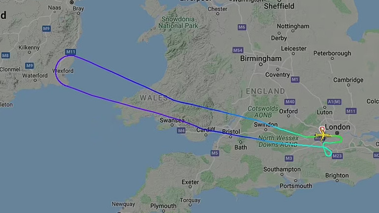 Yardımcı pilottan yolculuğun ortasında şoke eden itiraf