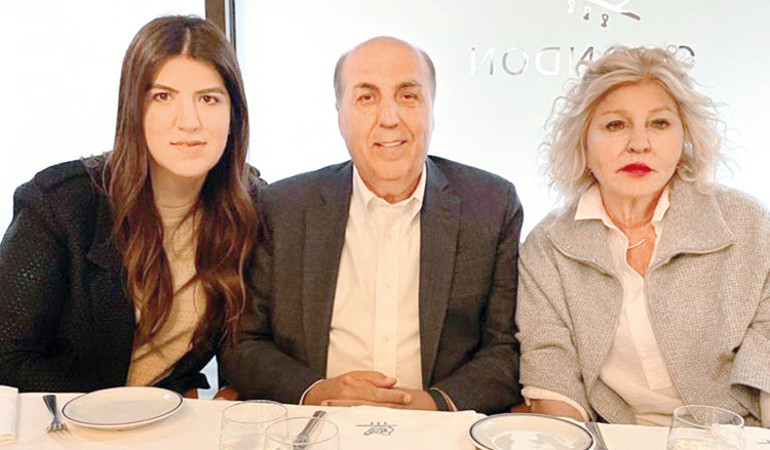 Parfüm çıkarıyor