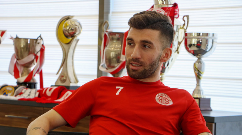 Doğukan Sinik Nuri Şahinin Antalyaspordaki başarı sırlarını açıkladı Ersun Yanaldan sonra...