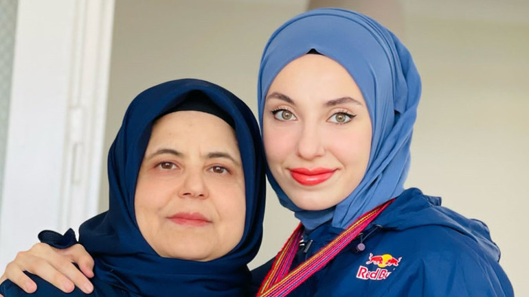 Kübra Dağlı: Benim gizli kahramanım annem