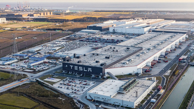 Bir de bakmışsınız bir şirkete ortaksınız